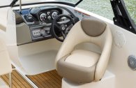 Bayliner VR6 med MerCruiser sterndrive - 10