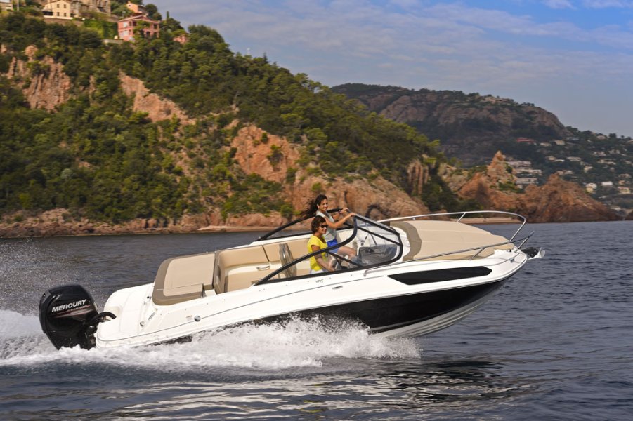 Bayliner VR5 OB Cuddy - 0