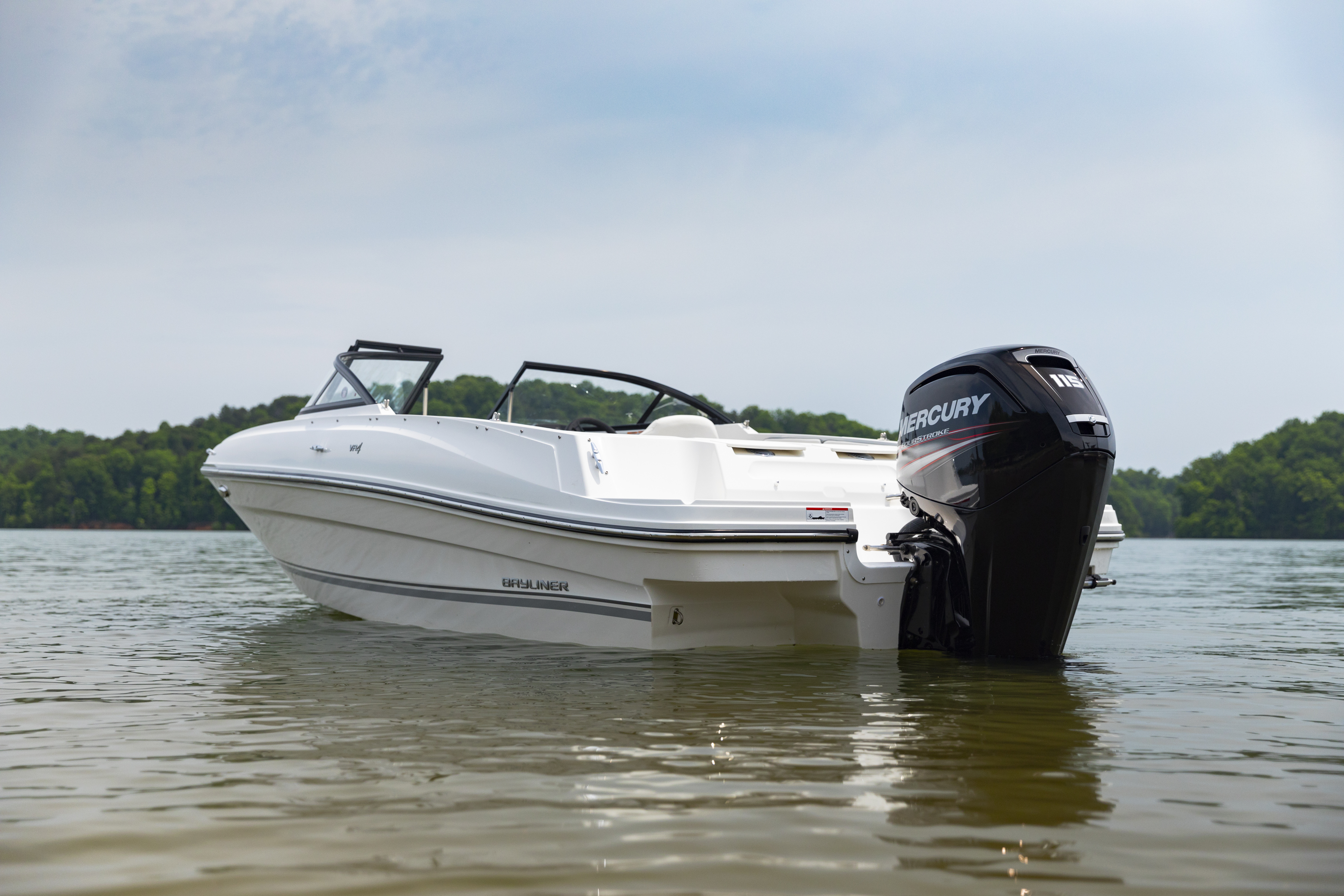 Bayliner VR4 OB - 2