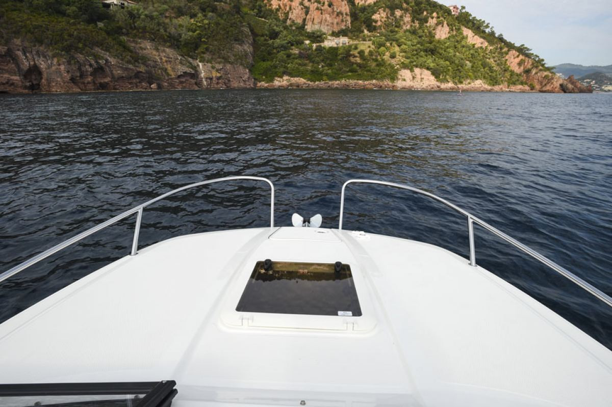 Bayliner VR5 Cuddy OB (2023) - 2