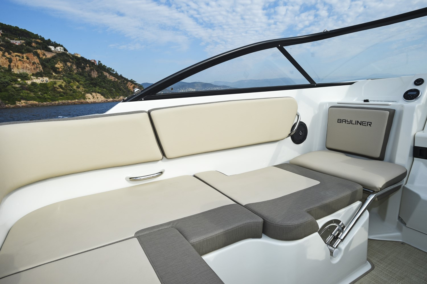 Bayliner VR5 Cuddy ( NY PRIS ) Sat 25.000.- Ned  - 5