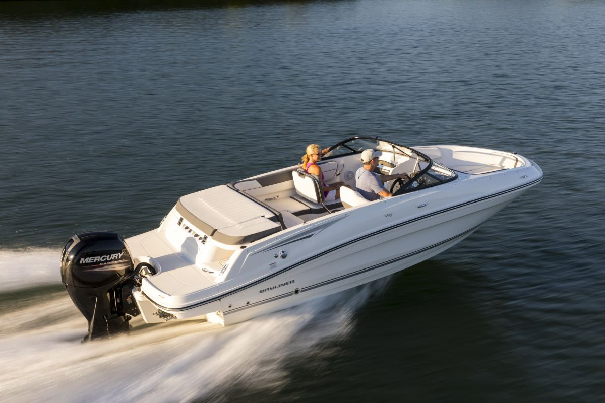 Bayliner VR5 Bowrider OB (2024) - 3